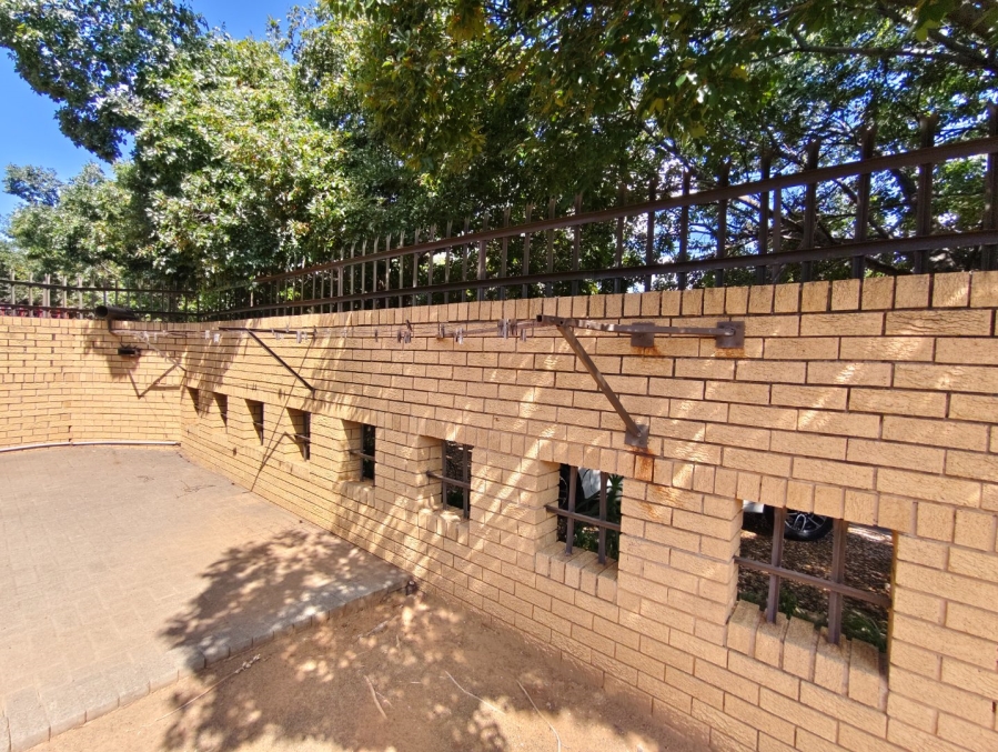 To Let 3 Bedroom Property for Rent in Uitsig Free State
